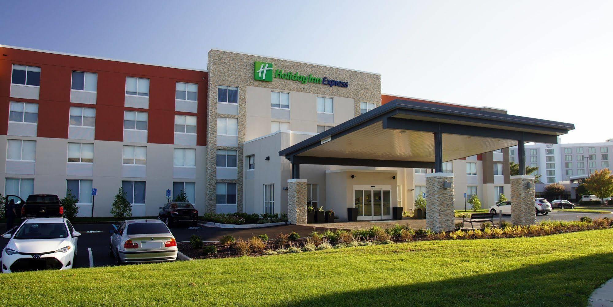 Holiday Inn Express Chesapeake - Norfolk By Ihg Exterior foto